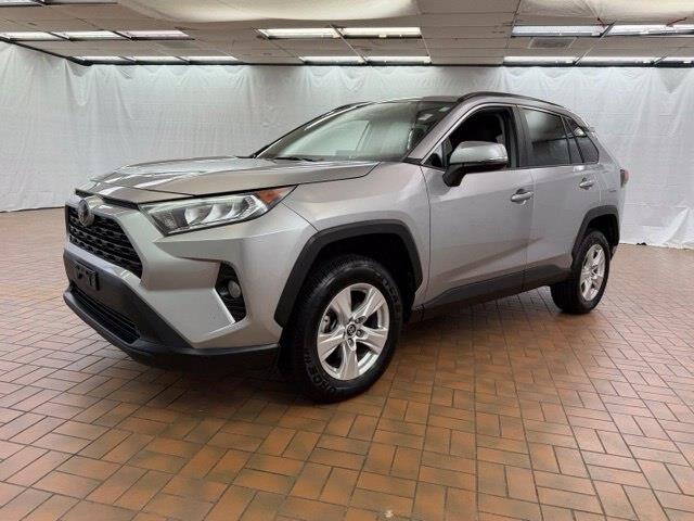 2019 Toyota RAV4 - $18,500