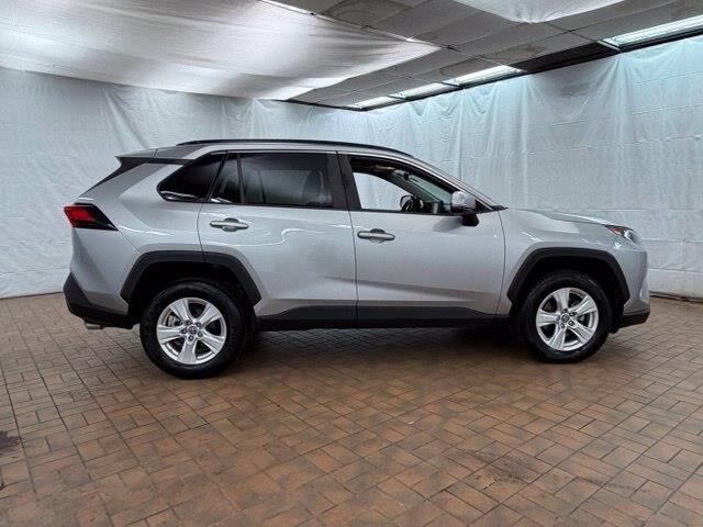 2019 Toyota RAV4 - $18,500
