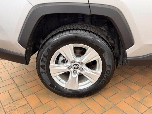 2019 Toyota RAV4 - $18,500