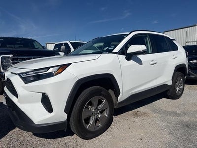 2025 Toyota RAV4 XLE 4DR SUV