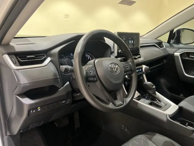 2025 Toyota RAV4 - $32,115