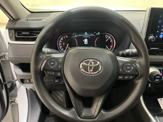 2025 Toyota RAV4 - $32,115