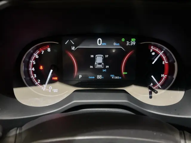 2025 Toyota RAV4 - $32,115