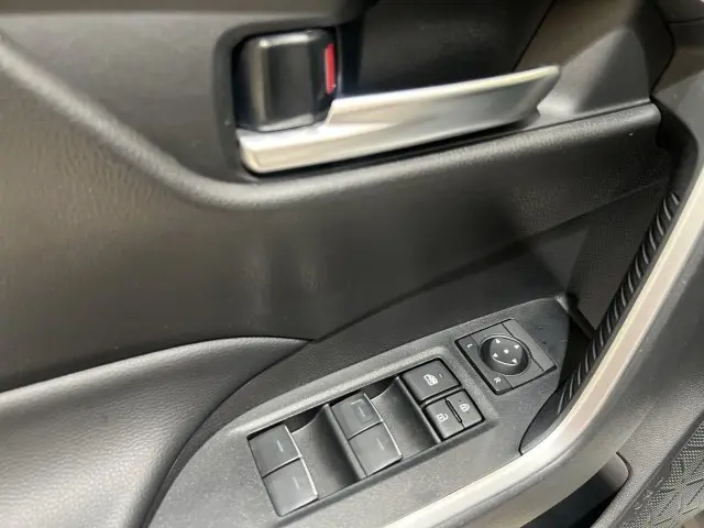 2025 Toyota RAV4 - $32,115