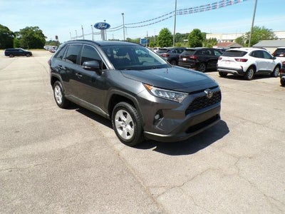 2020 Toyota RAV4 XLE 4DR SUV