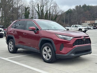 2022 Toyota RAV4 XLE 4DR SUV