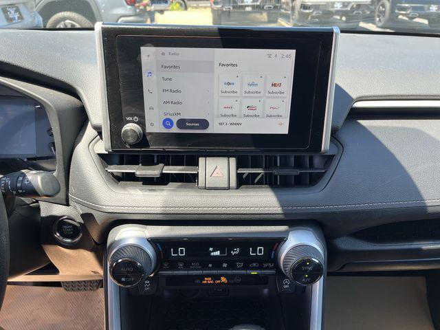 2025 Toyota RAV4 - $32,200
