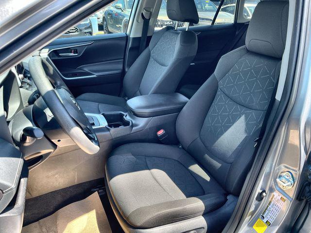 2025 Toyota RAV4 - $32,200