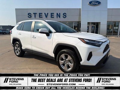 2025 Toyota RAV4 XLE 4DR SUV