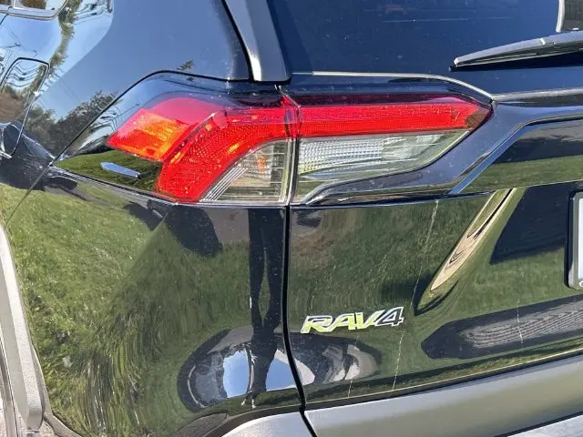 2025 Toyota RAV4 - $30,502