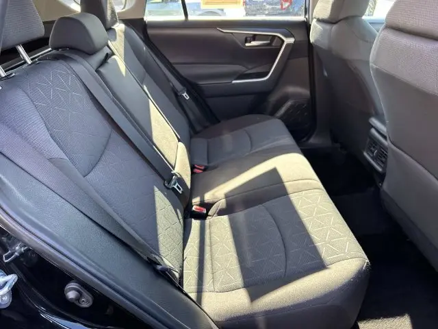 2025 Toyota RAV4 - $30,502