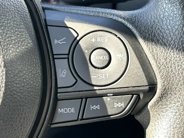 2025 Toyota RAV4 - $30,502