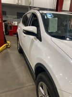 2015 RAV4 Thumbnail 10