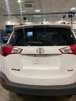 2015 RAV4 Thumbnail 15