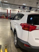 2015 RAV4 Thumbnail 16