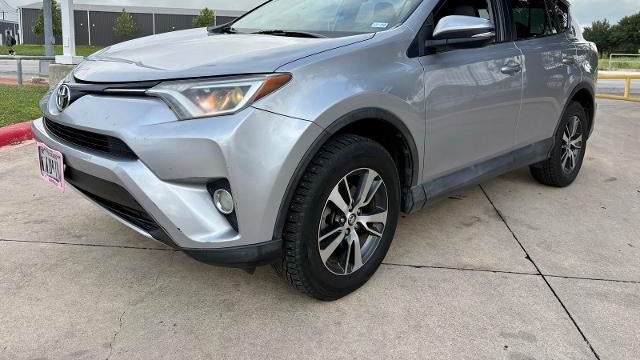 2016 Toyota RAV4 XLE