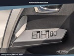 2017 RAV4 Thumbnail 28