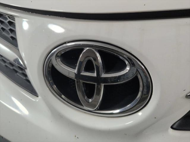 2015 Toyota RAV4 - $8,573