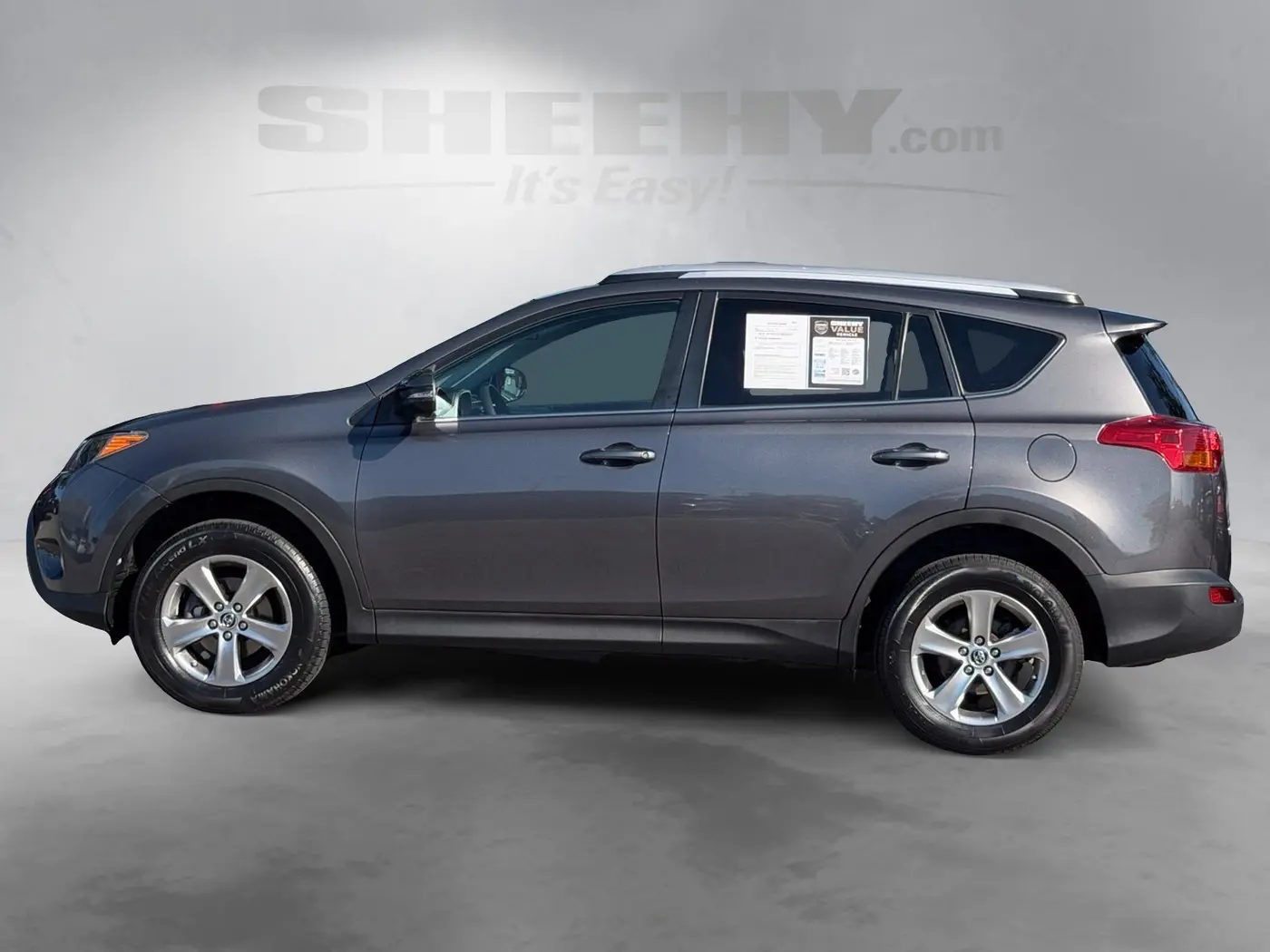 2015 Toyota RAV4 - $10,250