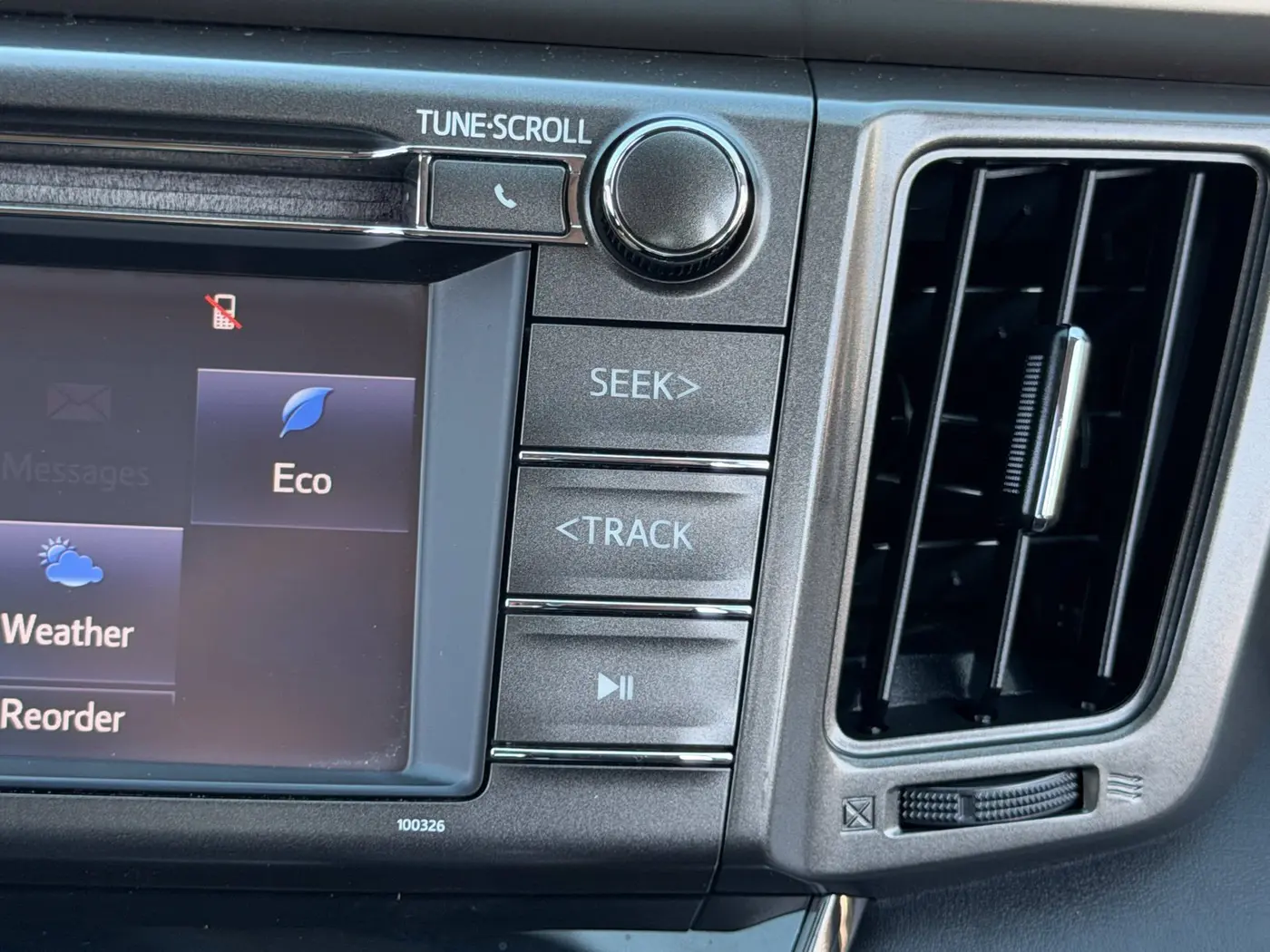 2015 Toyota RAV4 - $10,250