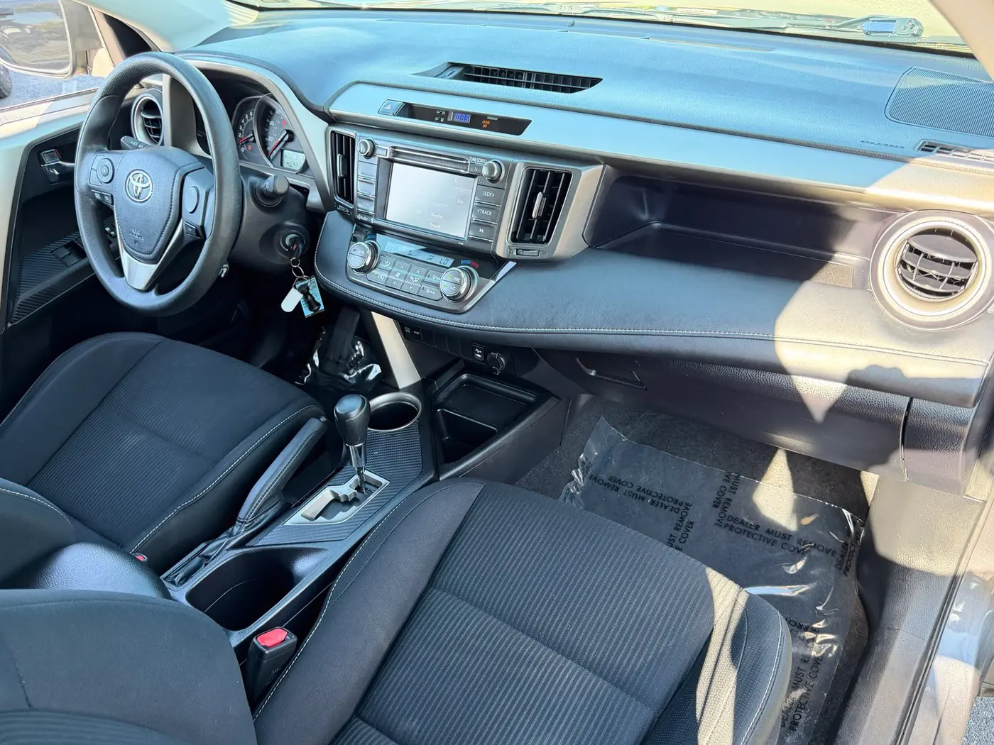 2015 Toyota RAV4 - $10,250