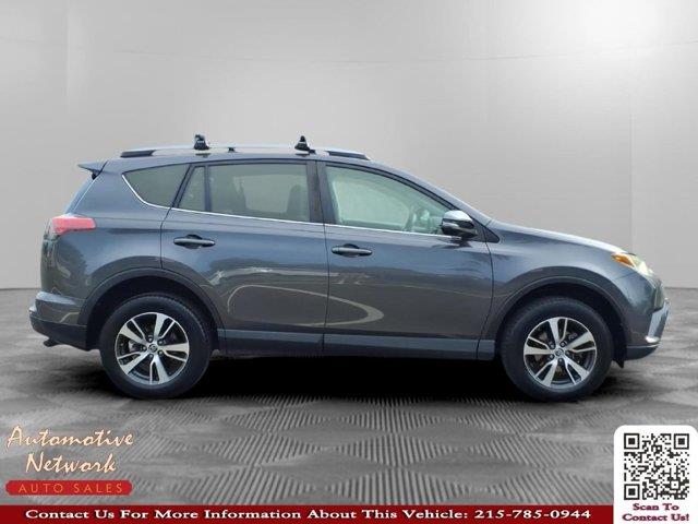 2017 Toyota RAV4 - $20,999