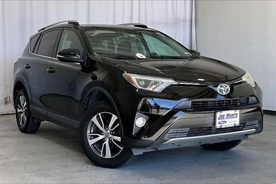2016 Toyota RAV4 XLE 4DR SUV