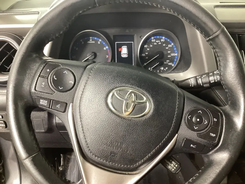 2018 Toyota RAV4 - $15,564