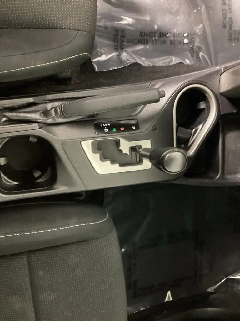 2018 Toyota RAV4 - $15,330