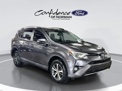 2016 Toyota RAV4 XLE 4DR SUV