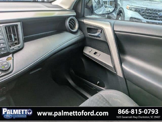 2017 Toyota RAV4 - $15,719
