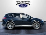 2018 RAV4 Thumbnail 2