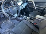2018 RAV4 Thumbnail 9