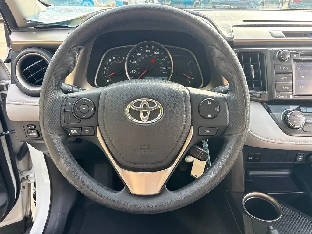 2015 Toyota RAV4 - $15,800