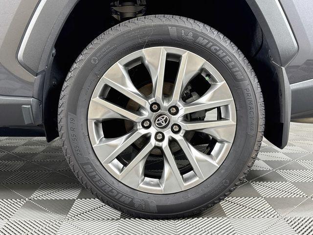 2025 Toyota RAV4 - $35,500