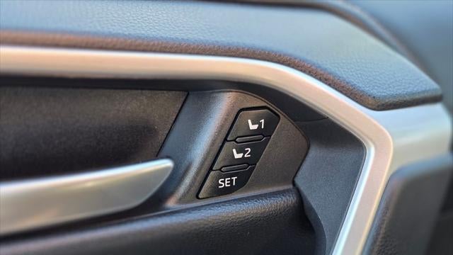 2022 Toyota RAV4 Limited