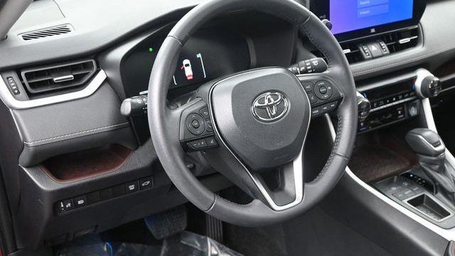 2024 Toyota RAV4 Limited