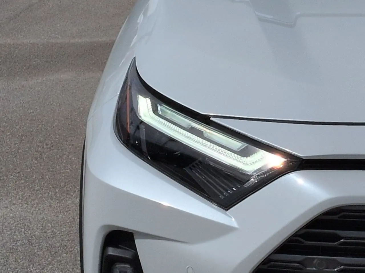 2025 Toyota RAV4 - $41,266
