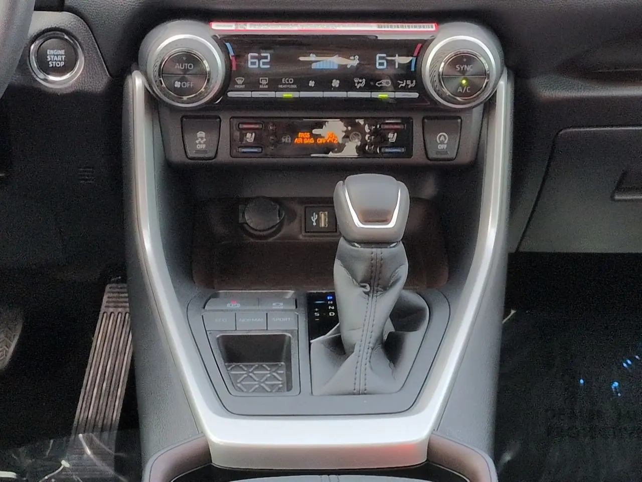 2025 Toyota RAV4 - $41,266
