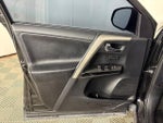 2017 RAV4 Thumbnail 15