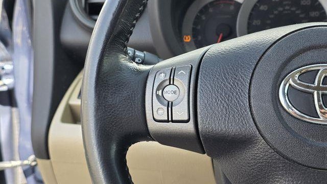2011 Toyota RAV4 Limited