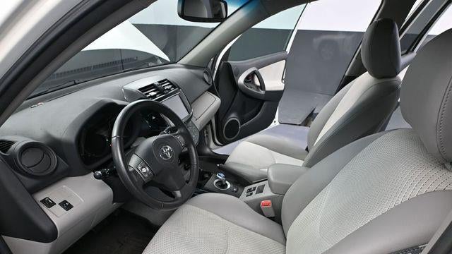 2012 Toyota RAV4 EV Base