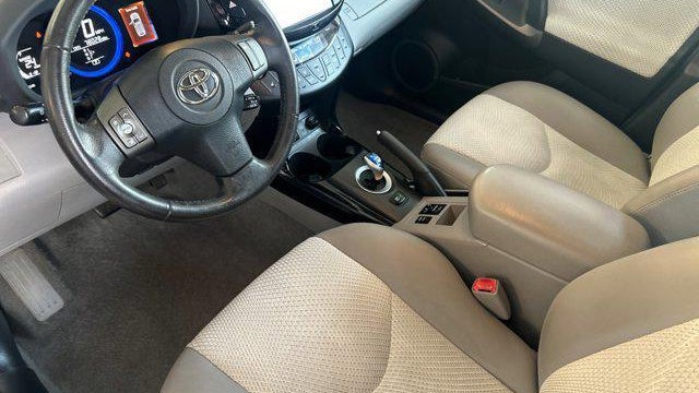 2013 Toyota RAV4 EV Base