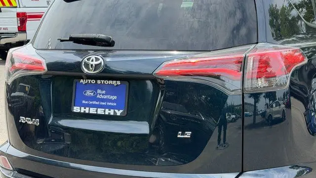 2018 Toyota RAV4 LE