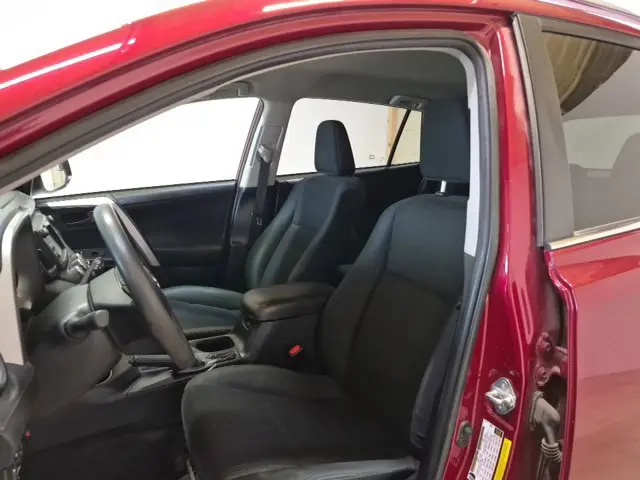2018 Toyota RAV4 - $19,205