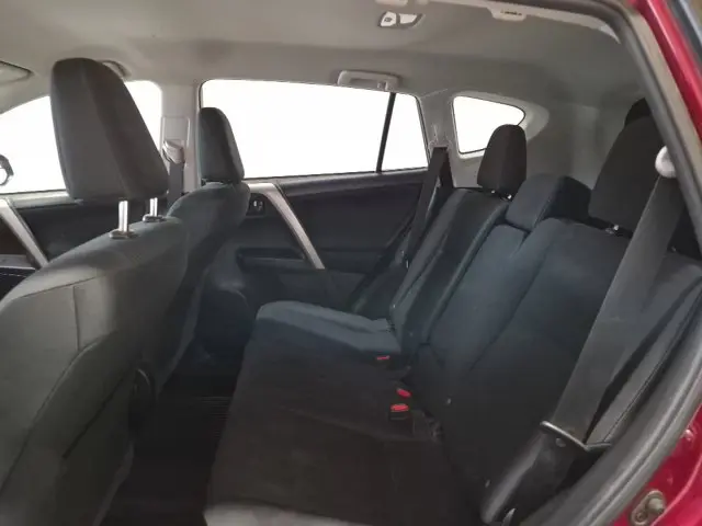 2018 Toyota RAV4 - $19,205