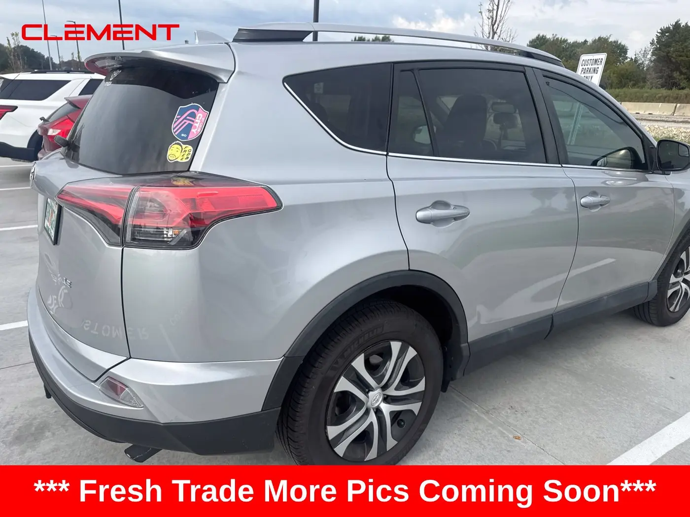 2018 Toyota RAV4 - $15,662