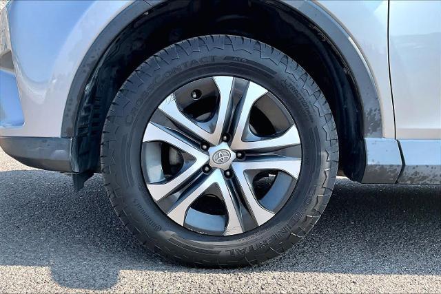 2018 Toyota RAV4 - $16,999