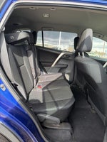 2015 RAV4 Thumbnail 8