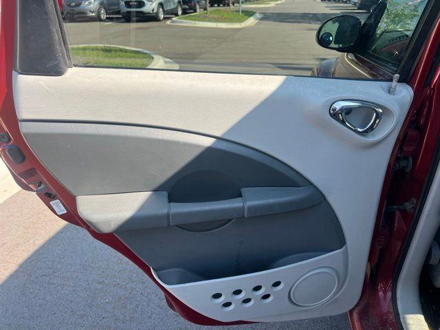 2007 Chrysler PT Cruiser - $2,345